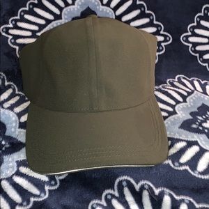Lululemon hat